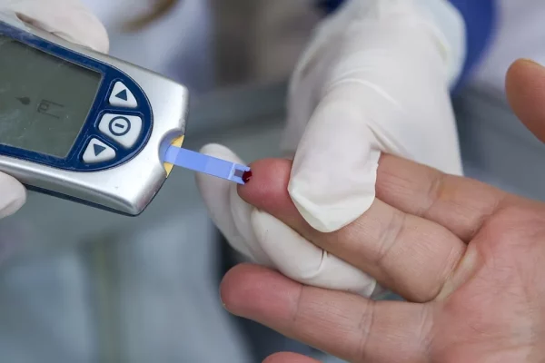 Projeto de lei na Alerj busca garantir a diabéticos direito ao controle de glicemia em locais de prova