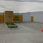 Fachada da garagem da Real Auto ônibus, na Maré