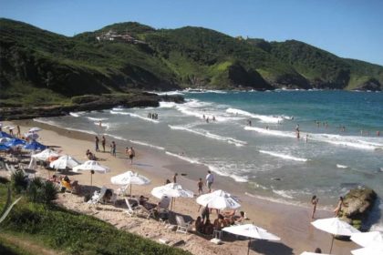 MPF cobra cumprimento de ordens judiciais para desocupar a Praia Brava, em Búzios