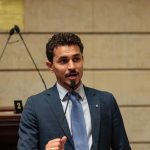 Vereador Salvino Oliveira deixa a prisão por determinação da Justiça do Rio