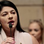 Vereadora Alana Passos defende na Câmara do Rio que trans não são mulheres: 'Me respeitem como mulher fêmea'