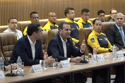 Coletiva de Paes sobre Força Municipal