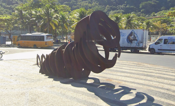 Escultura A Baleia