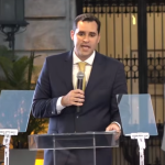 Carnaval 2027 com 15 escolas no Grupo Especial e reajuste anual dos servidores: os compromissos do novo prefeito Cavaliere