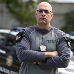 Secretário de Polícia Civil rebate ataques de Paes sobre prisão de Salvino e diz que órgão 'não escolhe alvo por posição política'