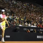 João Fonseca em ação no Rio Open: governo do estado aposta em novo circuito internacional para ampliar o alcance do tênis e atrair público jovem em 2026.
