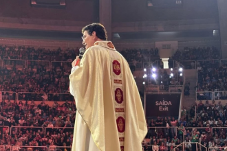 Maracanãzinho recebe segunda edição do ‘CelebraRio’ com padre Reginaldo Manzotti