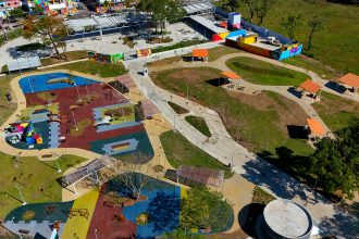 Vista aérea do Parque Realengo Susana Naspolini, na Zona Oeste, que passará por obras de expansão após homologação de licitação pela prefeitura