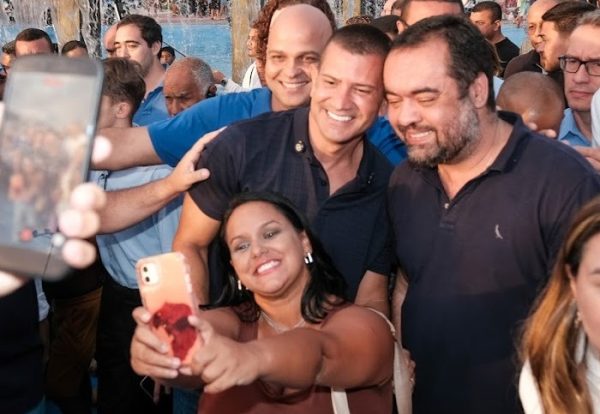 Cláudio Castro e Douglas Ruas na inauguração do Parque RJ, em São Gonçalo