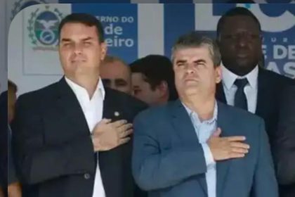 O presidente estadual do MDB, Washington Reis, e o senador Flávio Bolsonaro