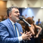 Deputado apresenta projetos voltados à luta em defesa das mulheres