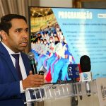 Alessandro Pitombeira Carracena teve novo mandado de prisão expedido, o que levou o prefeito Eduardo Paes a criticar o governo do estado nas redes sociais