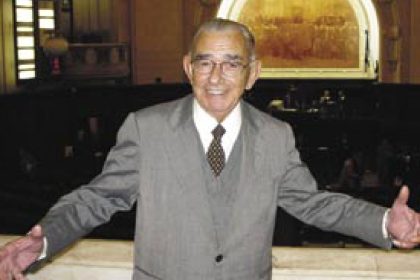 Pedro Fernandes Filho no plenário da Alerj