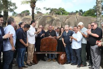 O prefeito Eduardo Paes (PSD) lança o Parque Terra Prometida