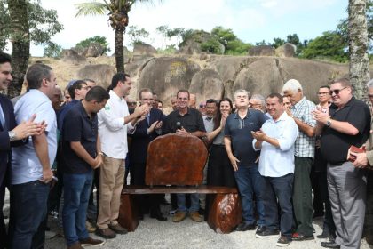 O prefeito Eduardo Paes (PSD) lança o Parque Terra Prometida