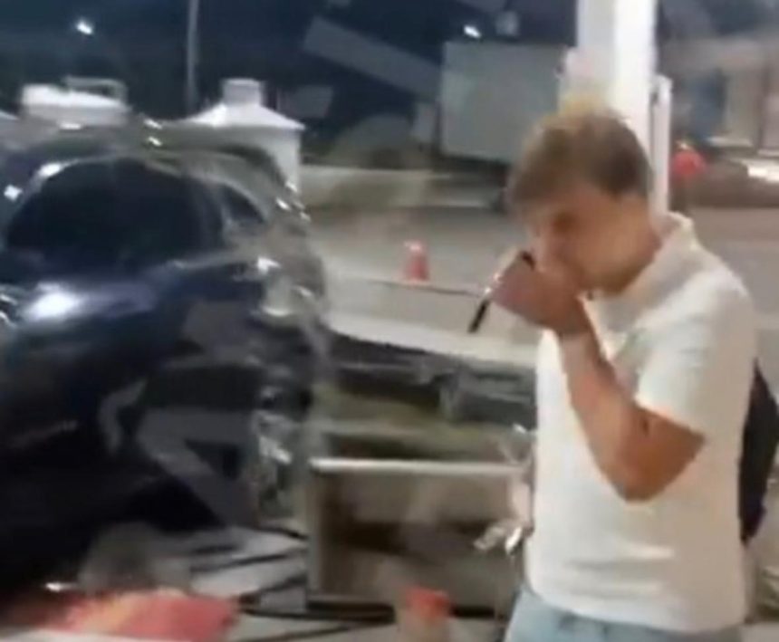 João Pires, logo depois de bater numa bomba de gasolina, num posto de São Gonçalo, ao fugir de tiros