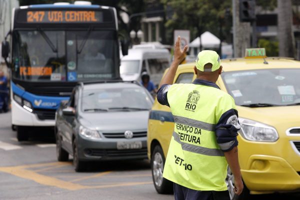 CET-Rio nas ruas