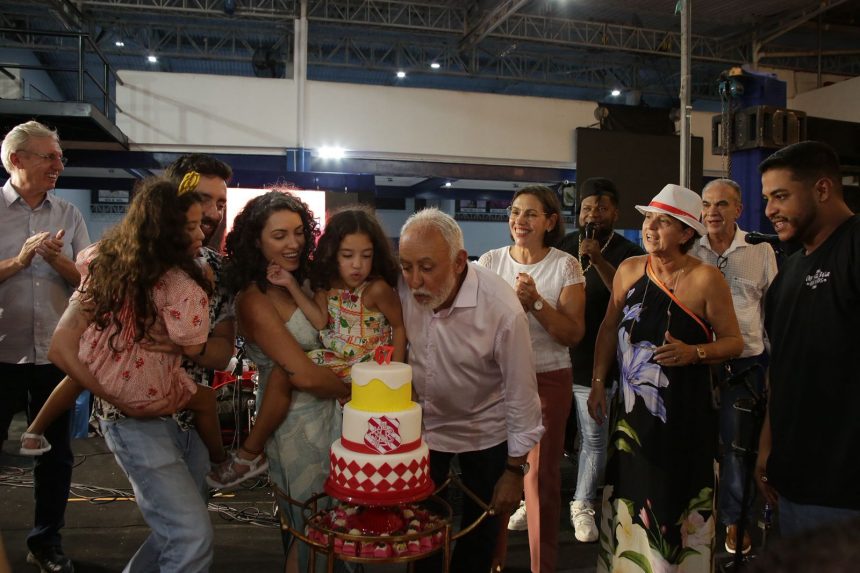 Aniversário do secretário de Habitação da Prefeitura do Rio, Adilson Pires