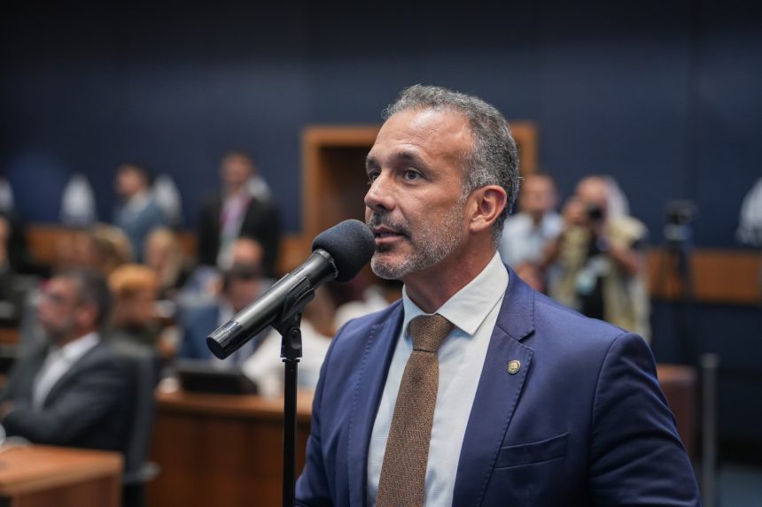 O deputado estadual Cláudio Caiado (PSD)