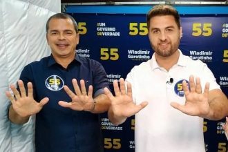 O prefeito de Campos, Wladimir Garotinho, e seu vice, Frederico Paes