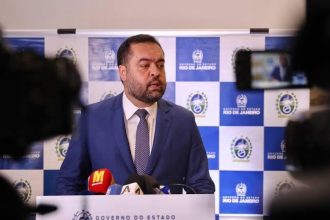 O agora ex-governador Cláudio Castro (PL)