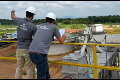 Técnicos da Agenersa acompanham estrutura de saneamento no estado; agência aprovou R$ 2,4 bilhões em investimentos para sistemas de coleta de esgoto.