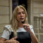 Recordista de mandatos na Câmara do Rio, Rosa Fernandes recebe título de Cidadã Benemérita