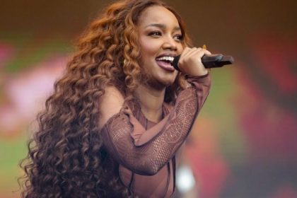 Bora lá, mulheres! Show gratuito de Iza e musical sobre Nara Leão dão ritmo ao fim de semana no Rio