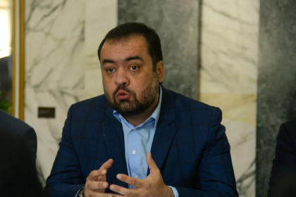 Governador Cláudio Castro (PL)