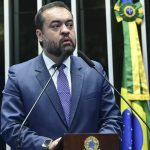 Cláudio Castro aprova regras para eleição indireta