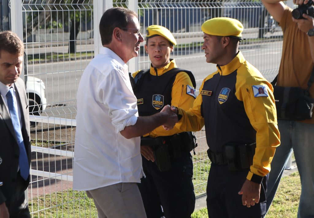 Agentes da Força Municipal iniciam policiamento contra roubos e furtos na cidade do Rio 62 forca7.jpg