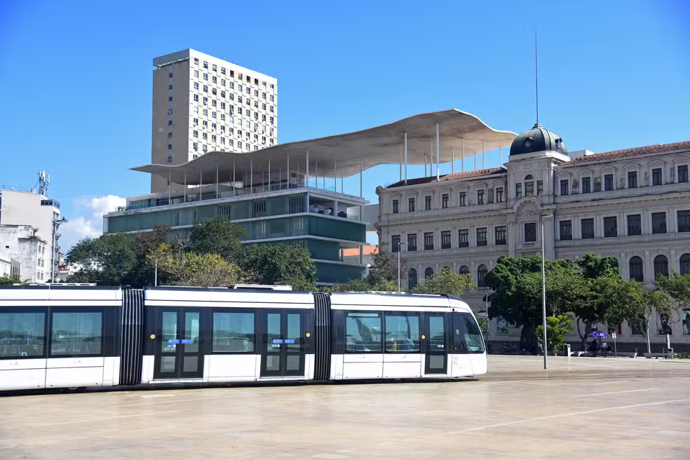 Bora lá: sábado no Rio tem Leci Brandão, museu de graça, cinema offline e praça aberta para crianças 63 mar aniversario rio