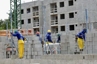 obras conjuntos habitacionais santa cruz