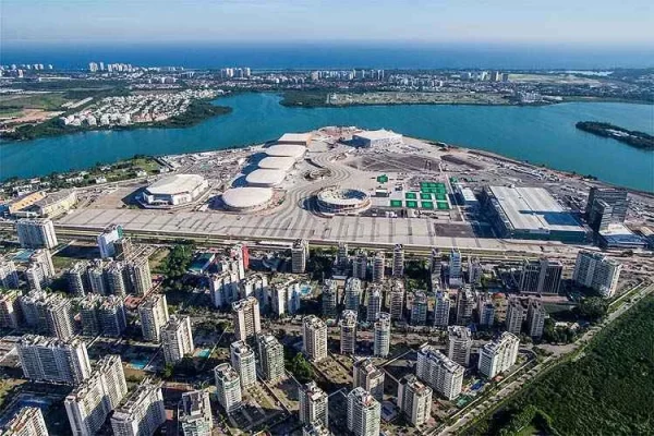 Vista aérea do Parque Olímpico da Barra, na Zona Oeste do Rio, onde ficam o Complexo de Arenas que será concedido à iniciativa privada e o futuro Museu Olímpico.