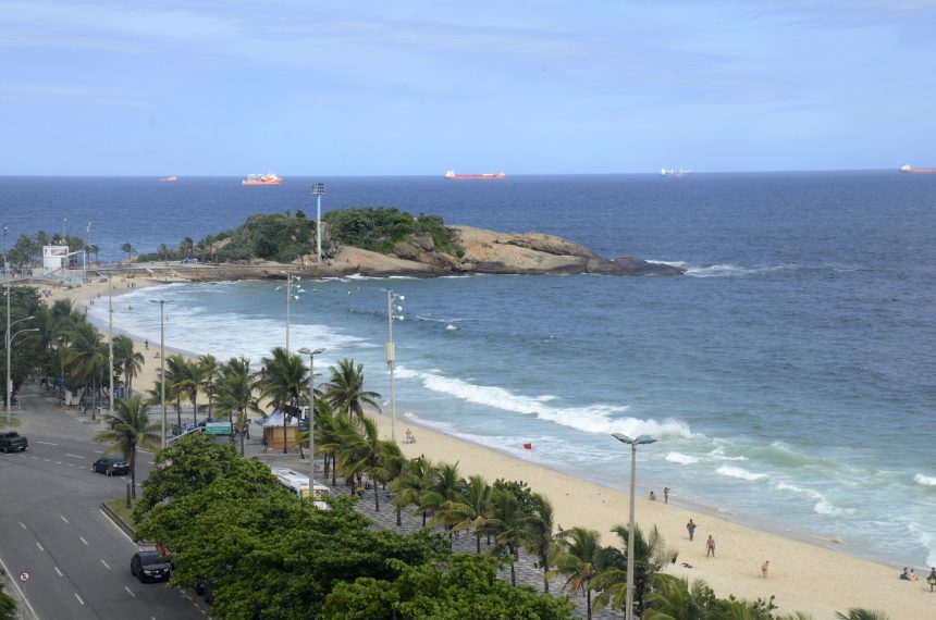 Praias do Diabo e do Arpoador