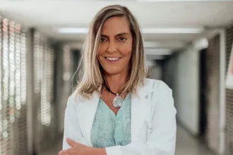 Pesquisadora de tratamento experimental para curar tetraplegia será homenageada na Câmara do Rio