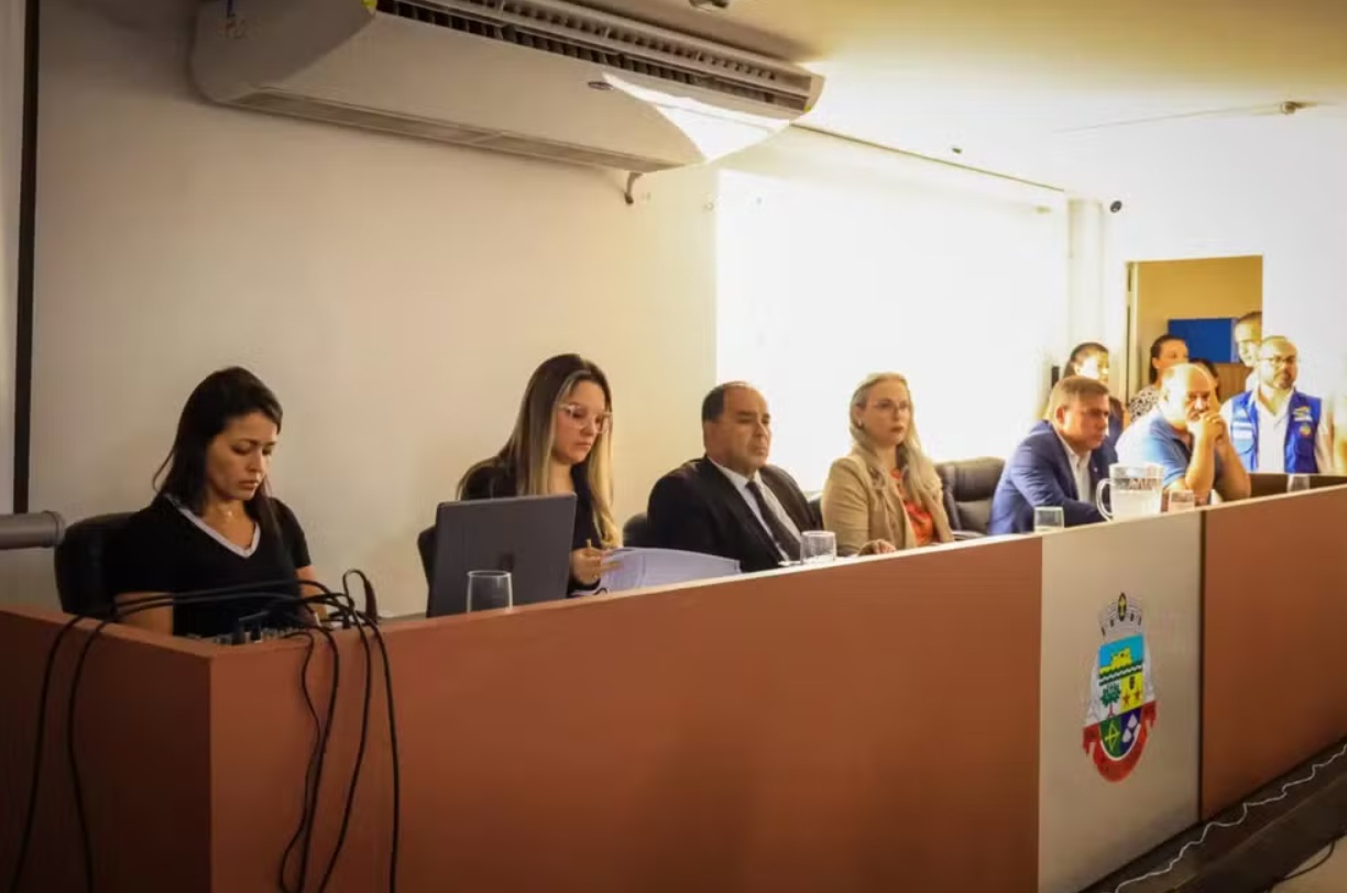 pressão popular faz Prefeitura de Cabo Frio recuar e anunciar mudanças no modelo