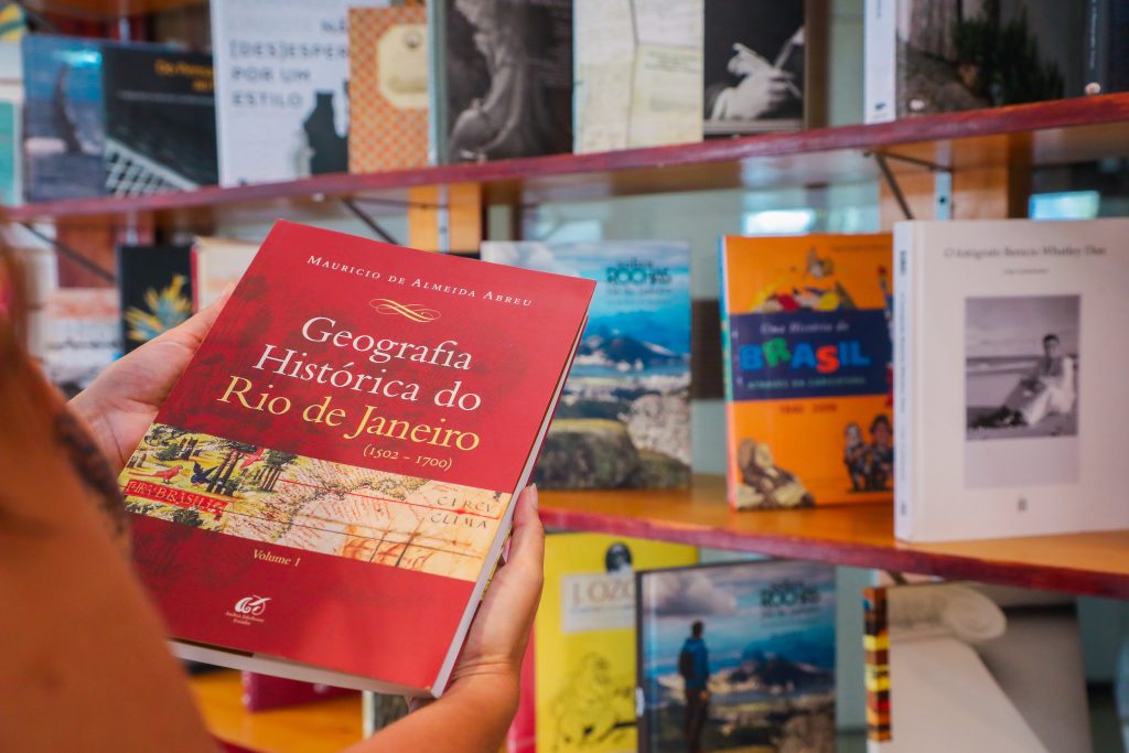 27112025 digital foto instituto pereira passos reabre livraria e celebra conhecimento sobre o rio fotos rafael catarcione prefeitura do rio 54949796286 o.jpg