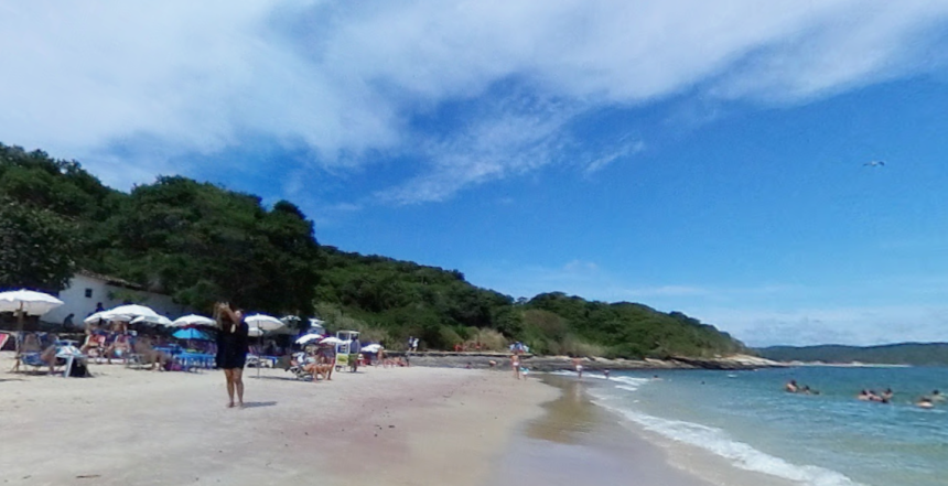 Praia da Azeda, em Armação dos Búzios