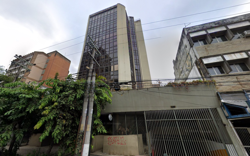 Prédio no Rio Comprido que será transformado em residencial