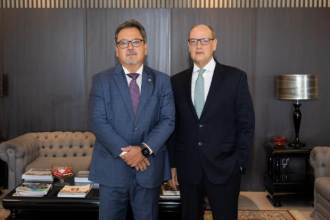 Governador Ricardo Couto recebe procurador-geral de Justiça para discutir prioridades do estado