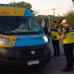 Fiscais do Detro-RJ monitoram vans intermunicipais