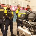 Agentes da Força Municipal em patrulhamento na Tijuca