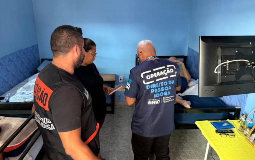 Ficais em asilo clandestino em Inhoaíba