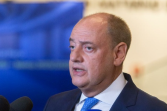 Ricardo Couto de Castro, governador em exercício