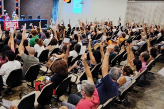 Assembleia da Associação de Docentes da Uerj