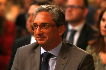 novo secretário de Casa Civil, Flávio Willeman, que assinou nova exonerações