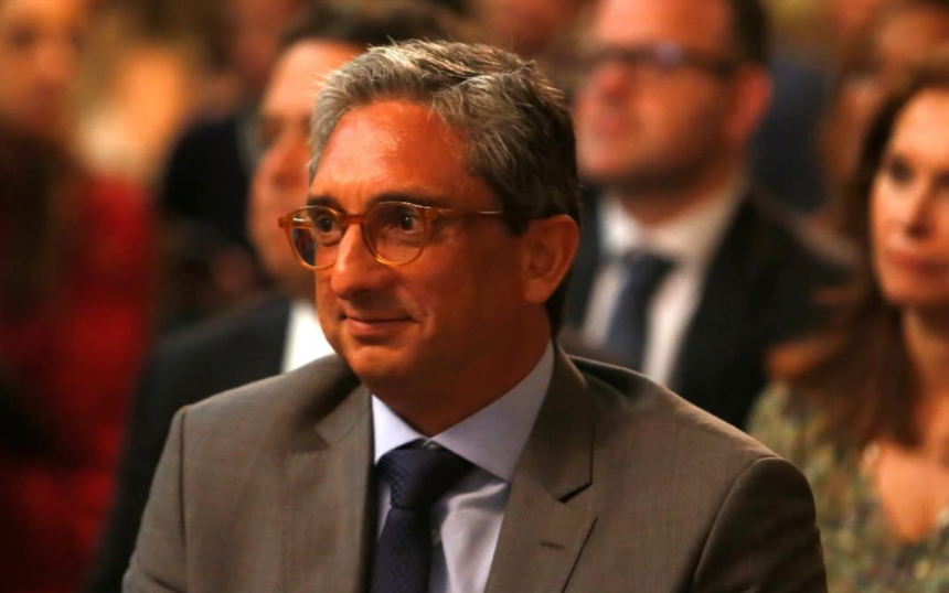 novo secretário de Casa Civil, Flávio Willeman, que assinou nova exonerações