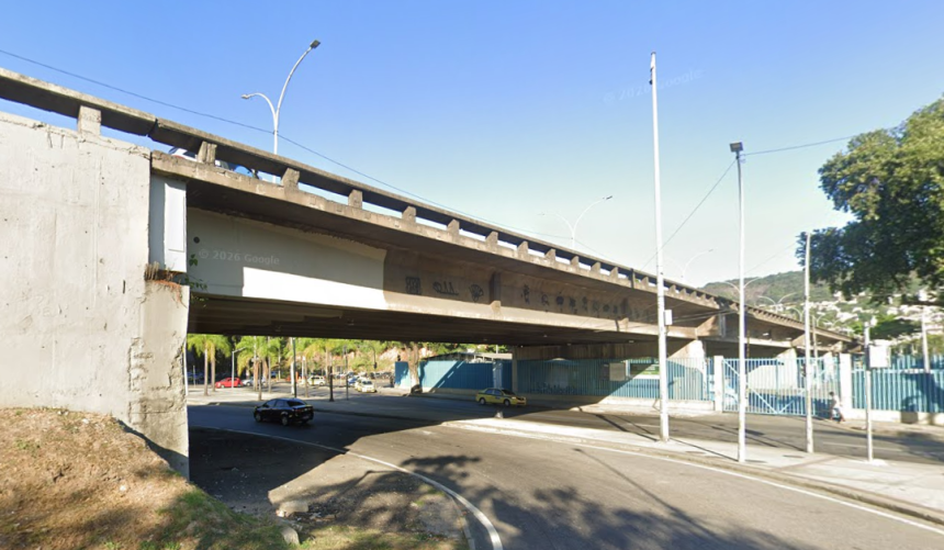 Elevado 31 de Março, que vai ser substituído por mergulhões