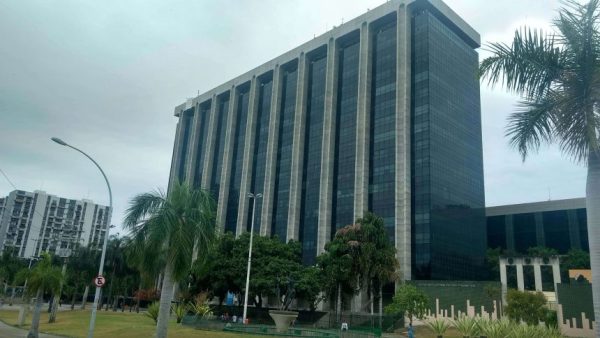 Prefeitura do Rio atualiza regras de transparência e unifica acesso a contratos municipais